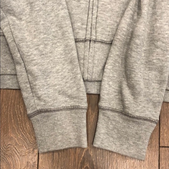 PINK Victoria Secret Grey Hoodie Size M - Picture 6 of 7